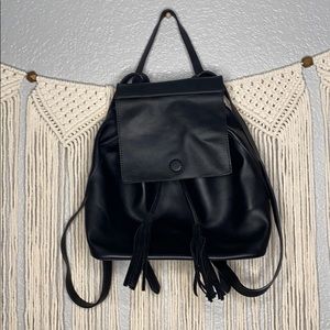 Seven Hills • vegan Tassel Drawstring Bucket backpack